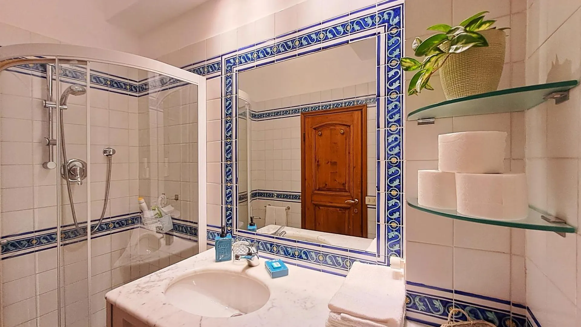 Borgo San Jacopo Apartment Florence Italy